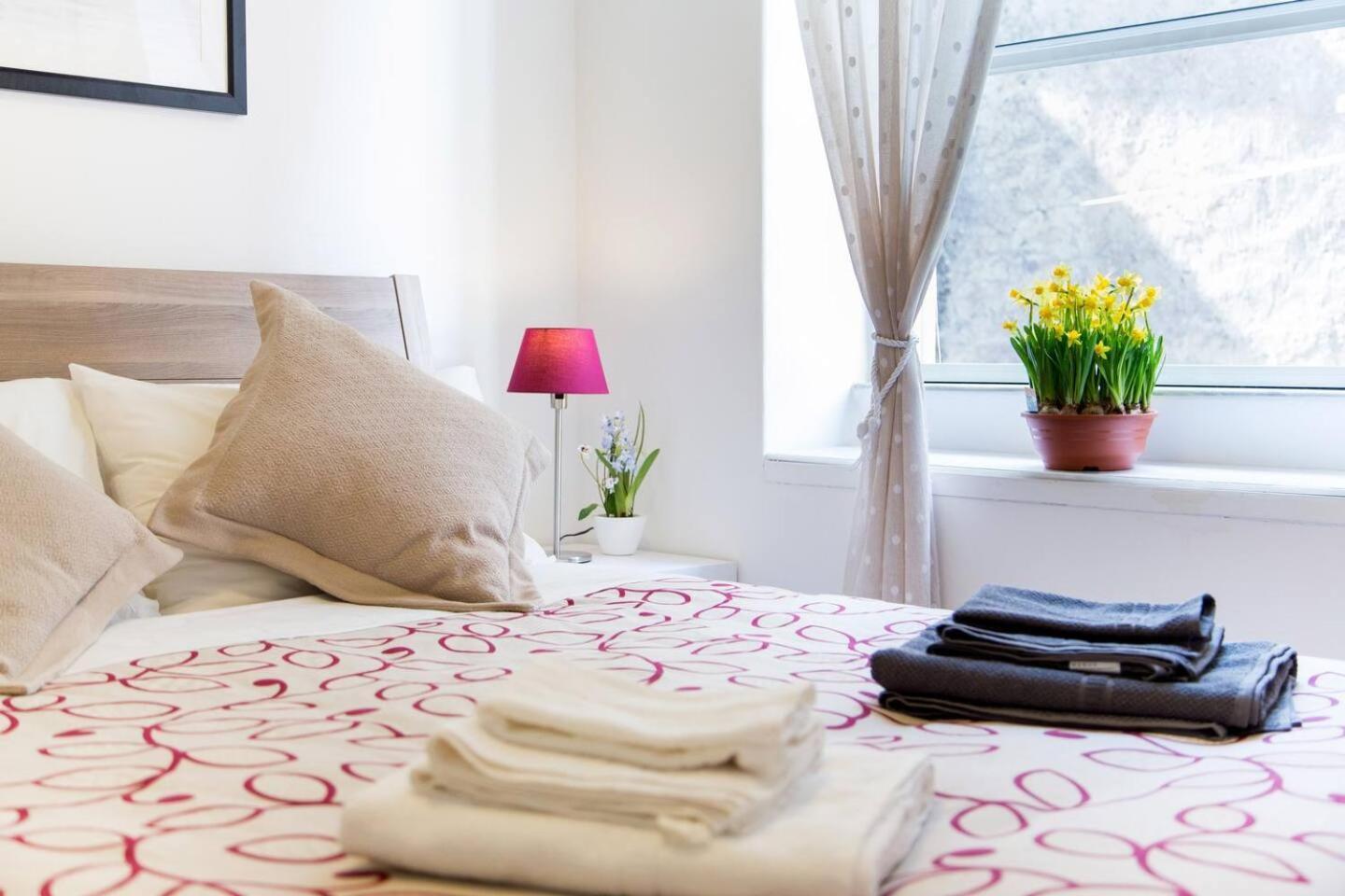 Perla - Cozy Apartment In Piazza Navona Roma Esterno foto